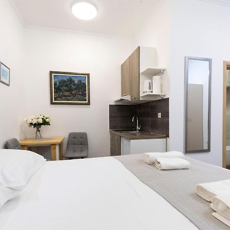 Split Varos Inn Eksteriør billede